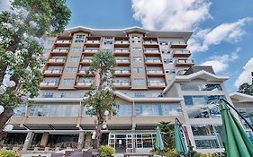 Newtown Plaza Hotel